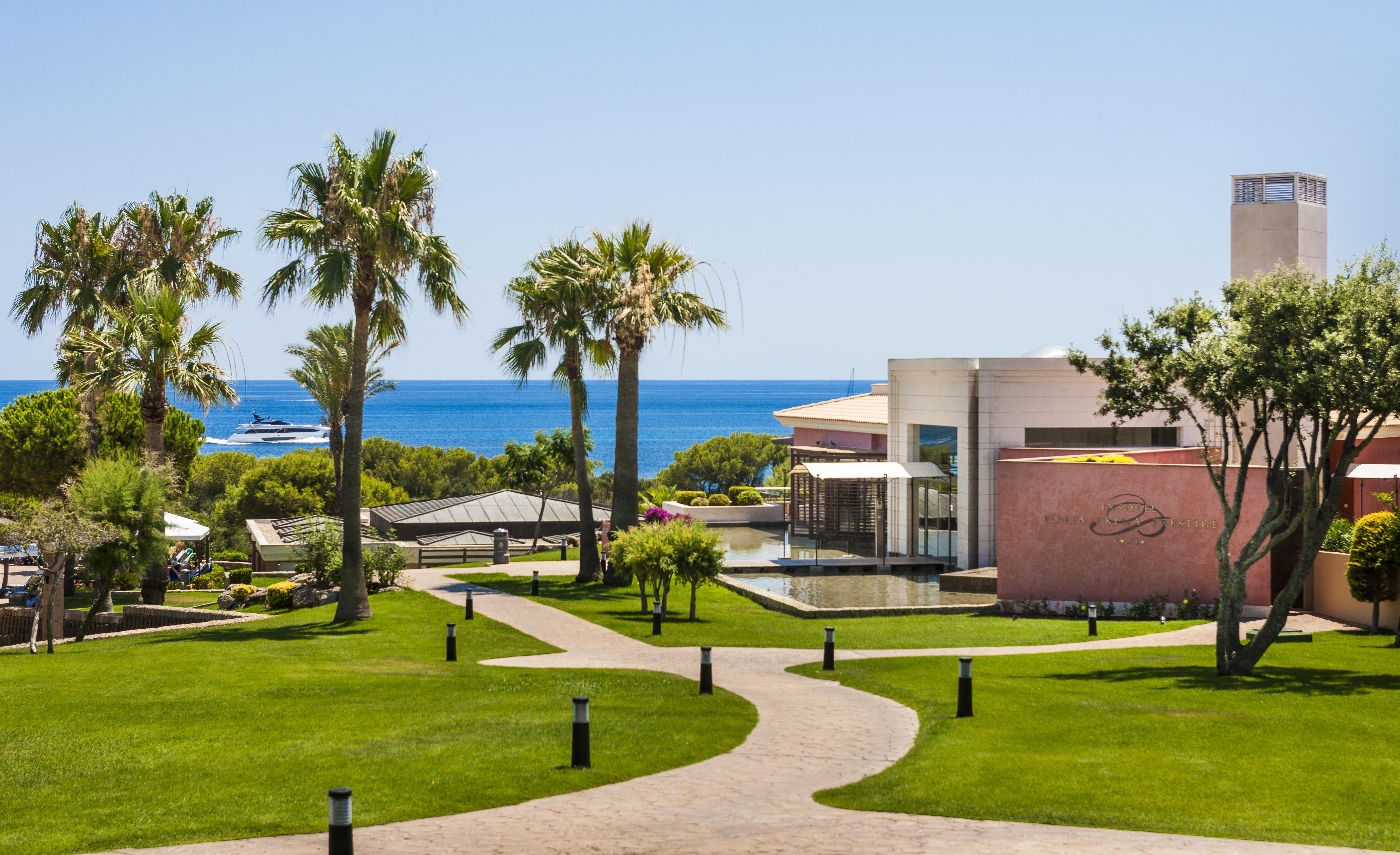 Insotel Punta Prima Prestige Suites & Spa Exterior photo